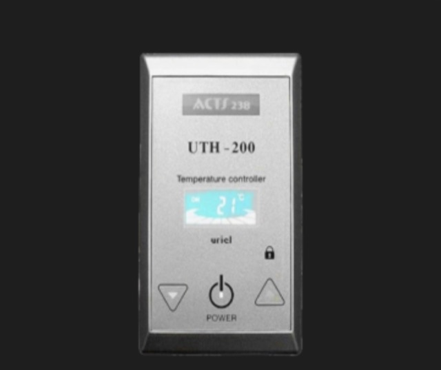UTH-200 Programlanabilir Termostat